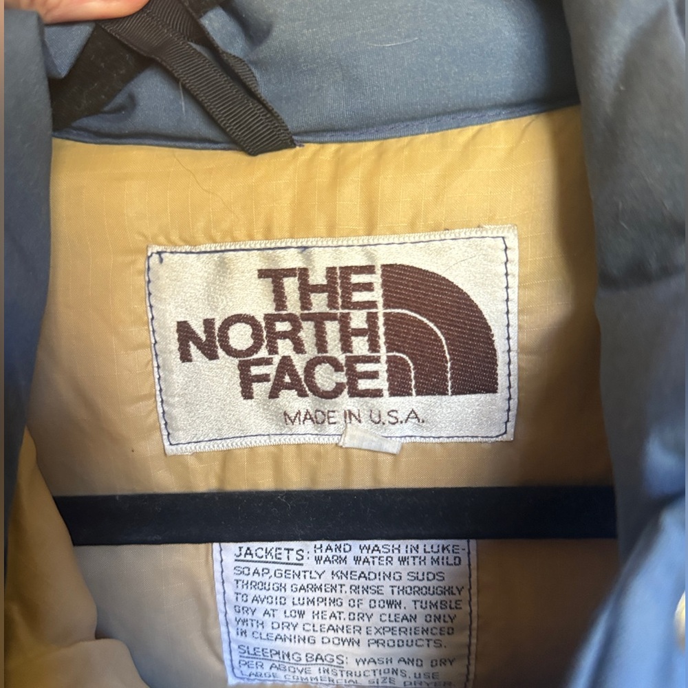 Vintage The North Face Down Vest Made in USA - Picture 2 of 10